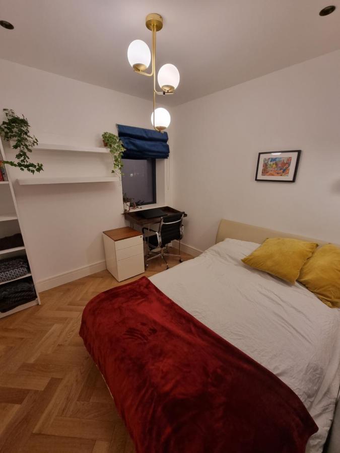 Bright Spacious Apartment In The Park London Exterior foto